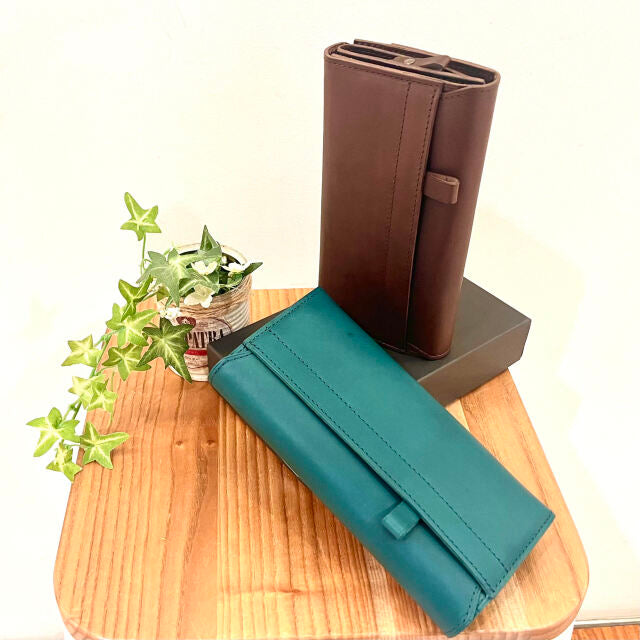 M+エムピウ LoYen ロ・イェン 長財布