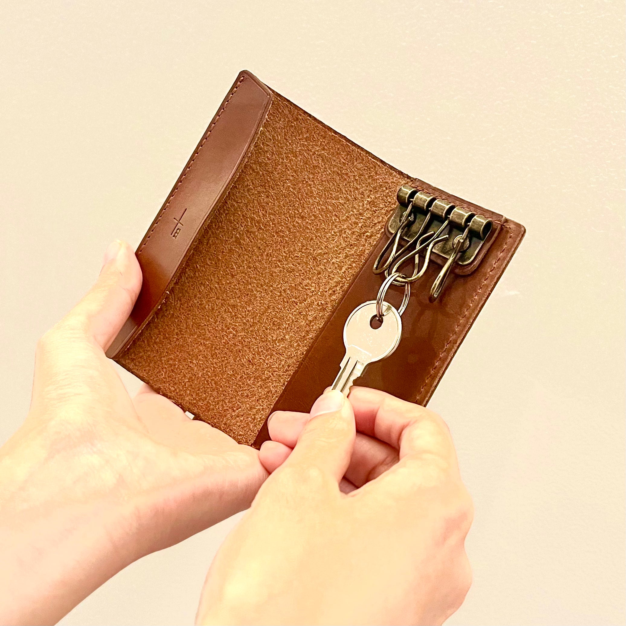 M+M+ Ferma 钥匙包