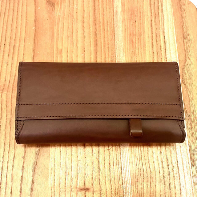 M+エムピウ LoYen ロ・イェン 長財布