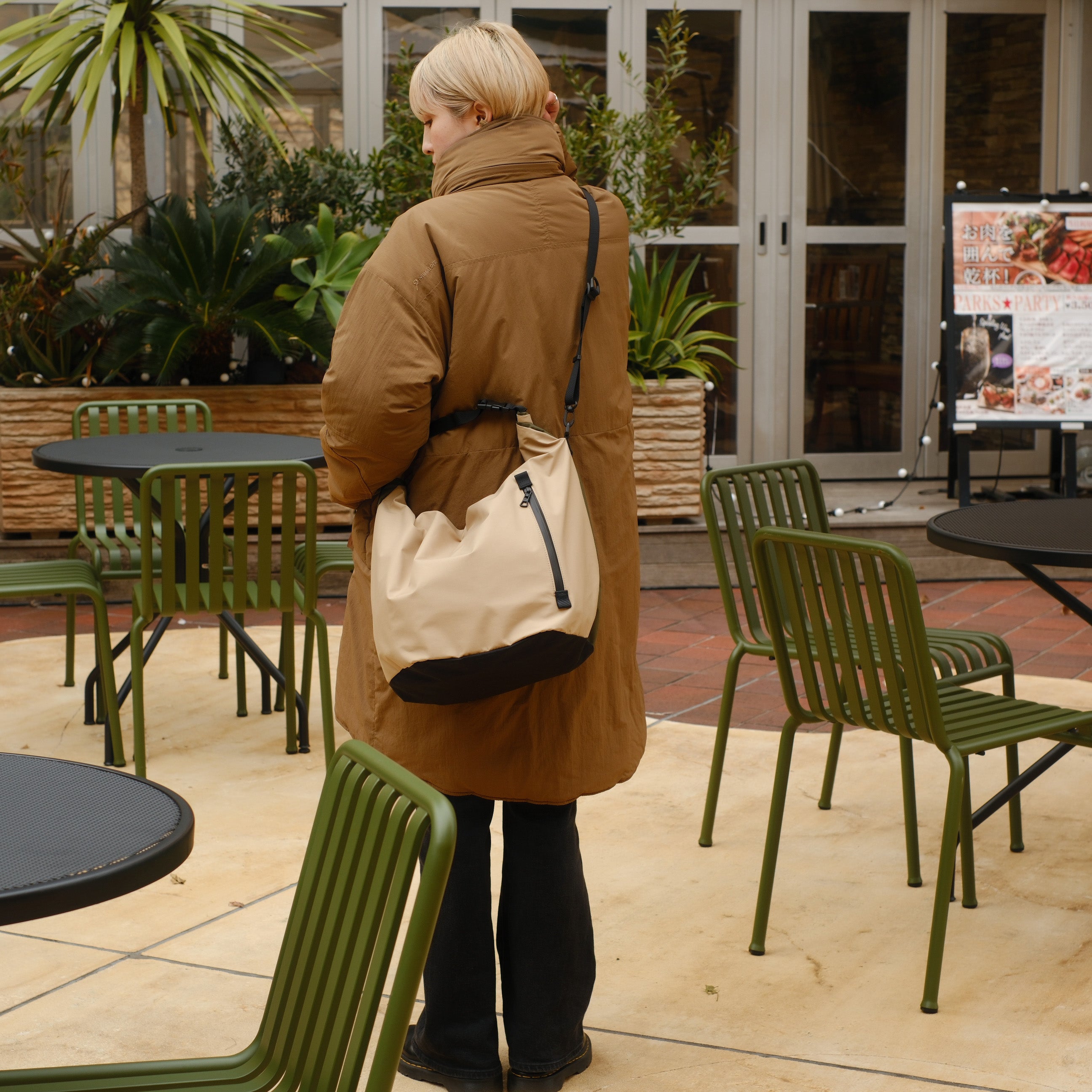 Masterpiece Masterpiece Hot Spring Bag 43440K Medium