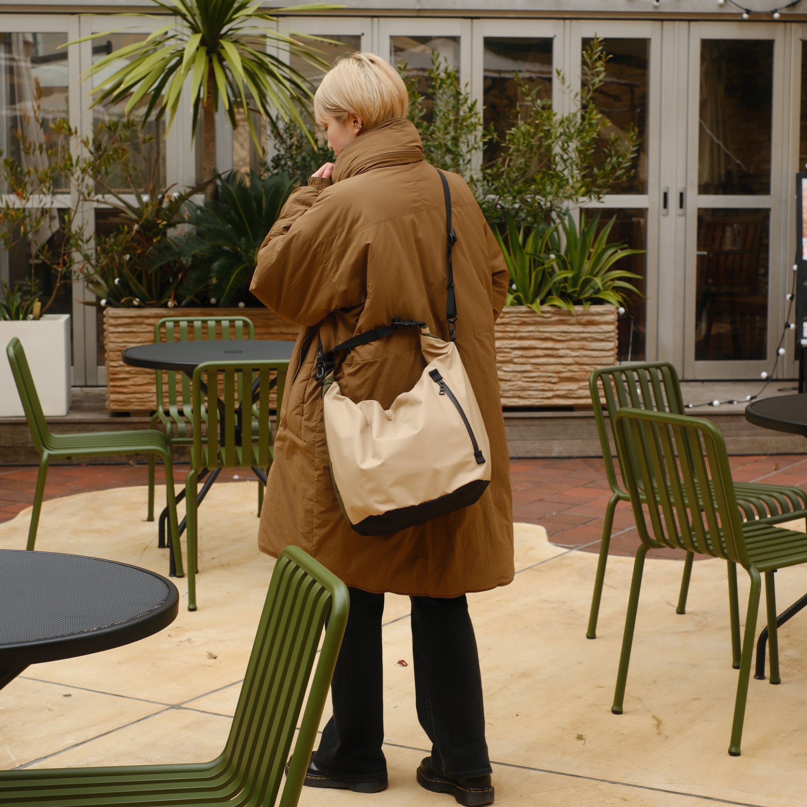 Masterpiece Masterpiece Hot Spring Bag 43440K Medium