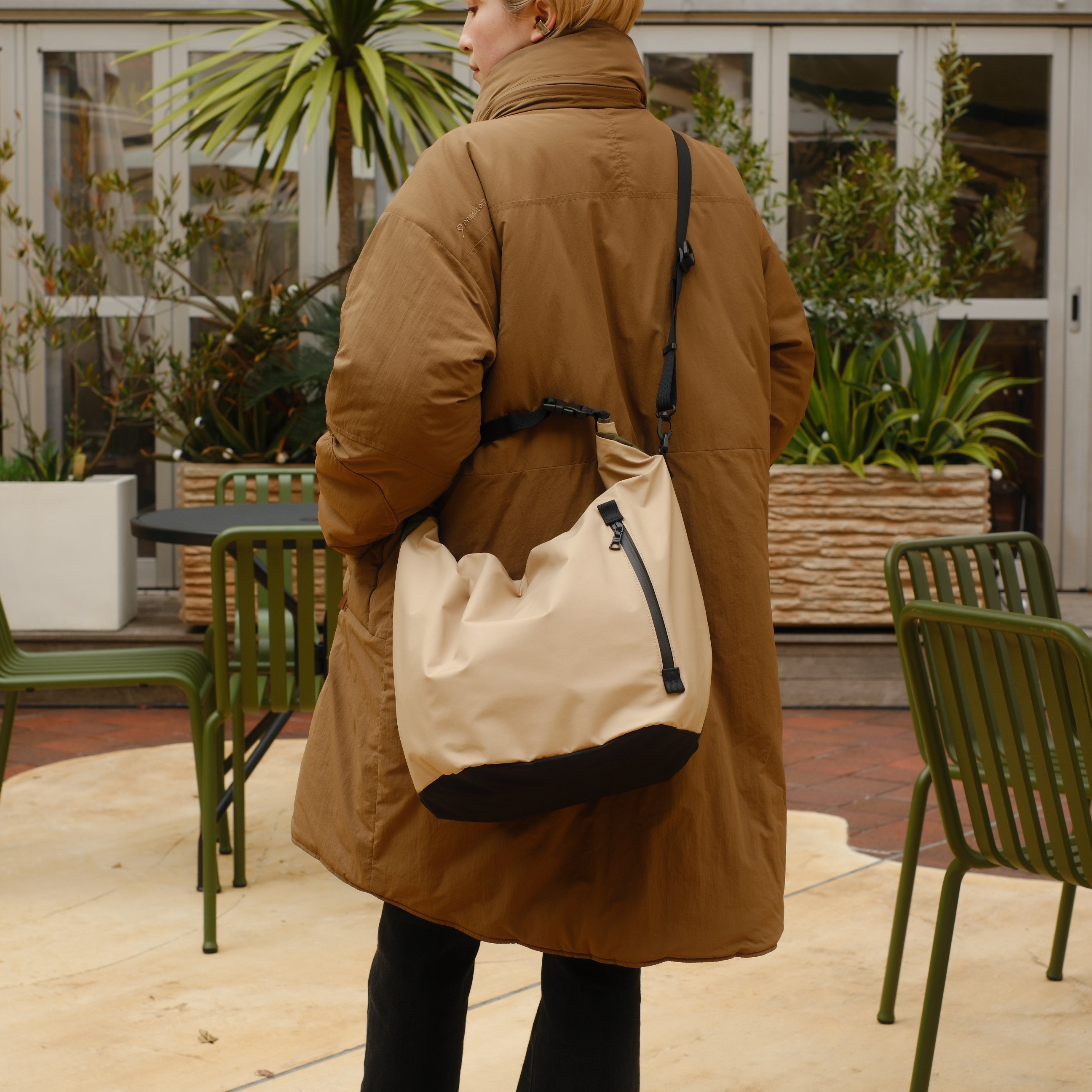 Masterpiece Masterpiece Hot Spring Bag 43440K Medium
