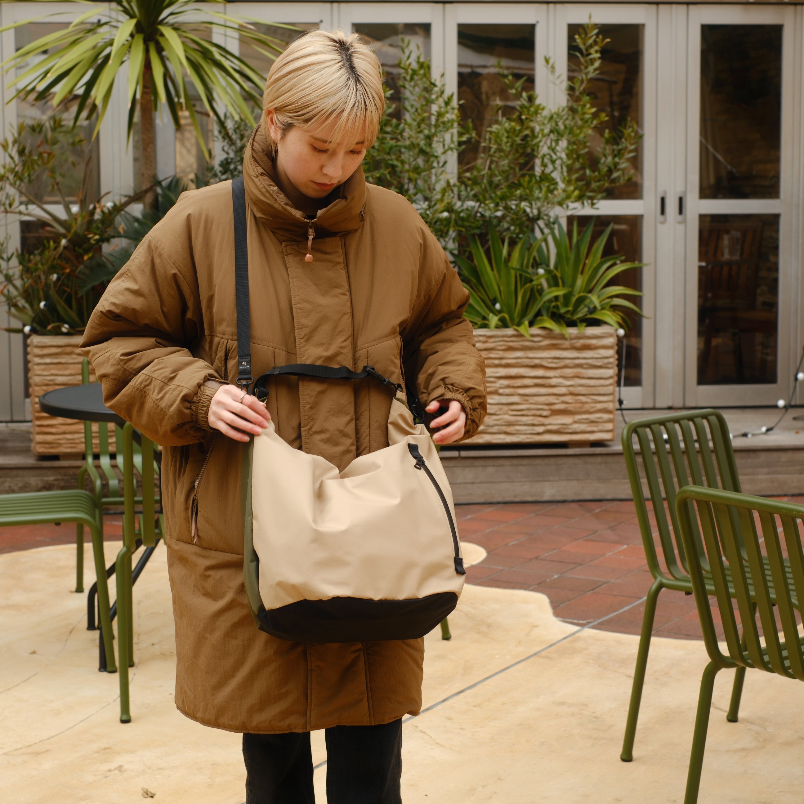 Masterpiece Masterpiece Hot Spring Bag 43440K Medium