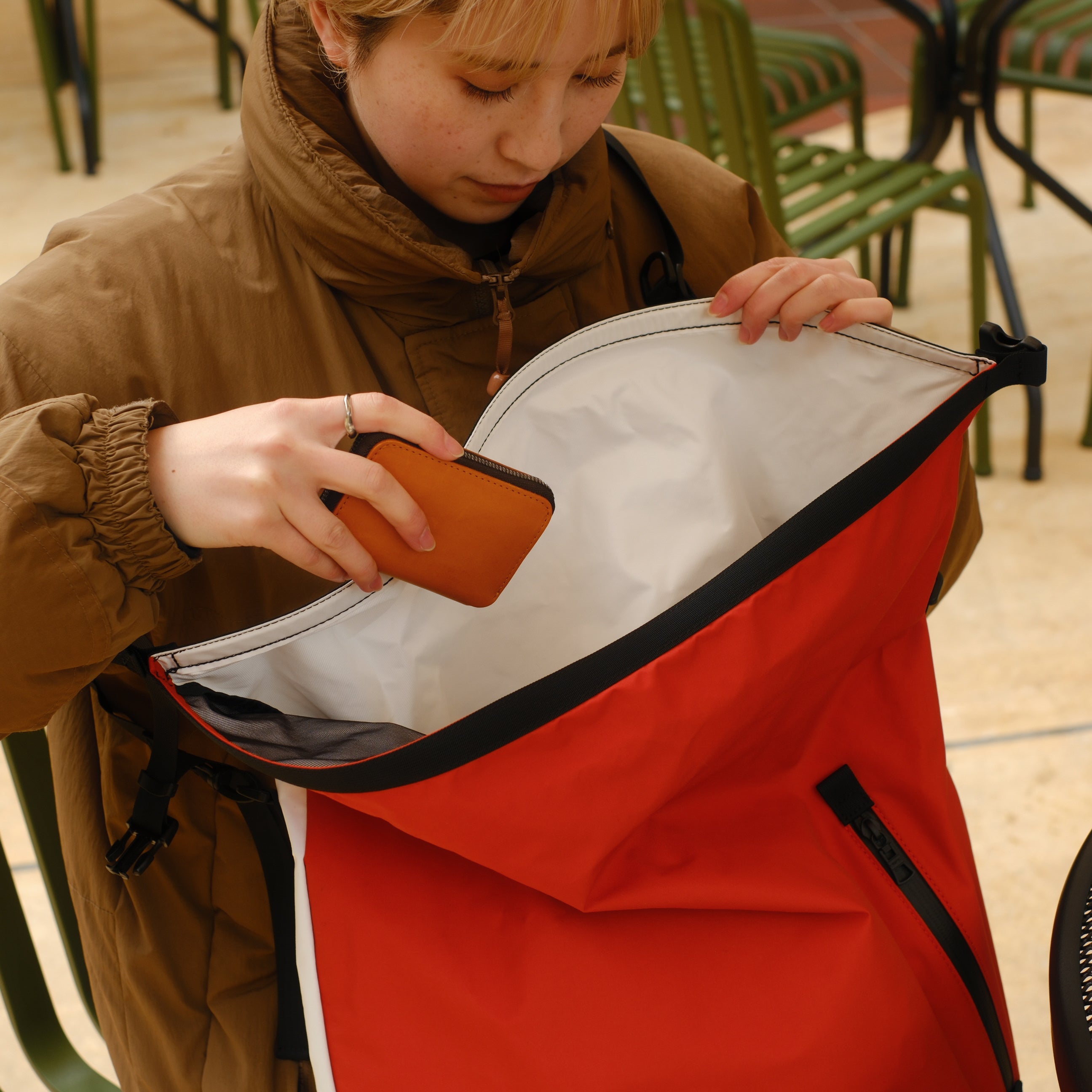 Masterpiece Masterpiece Hot Spring Bag 43440K Medium