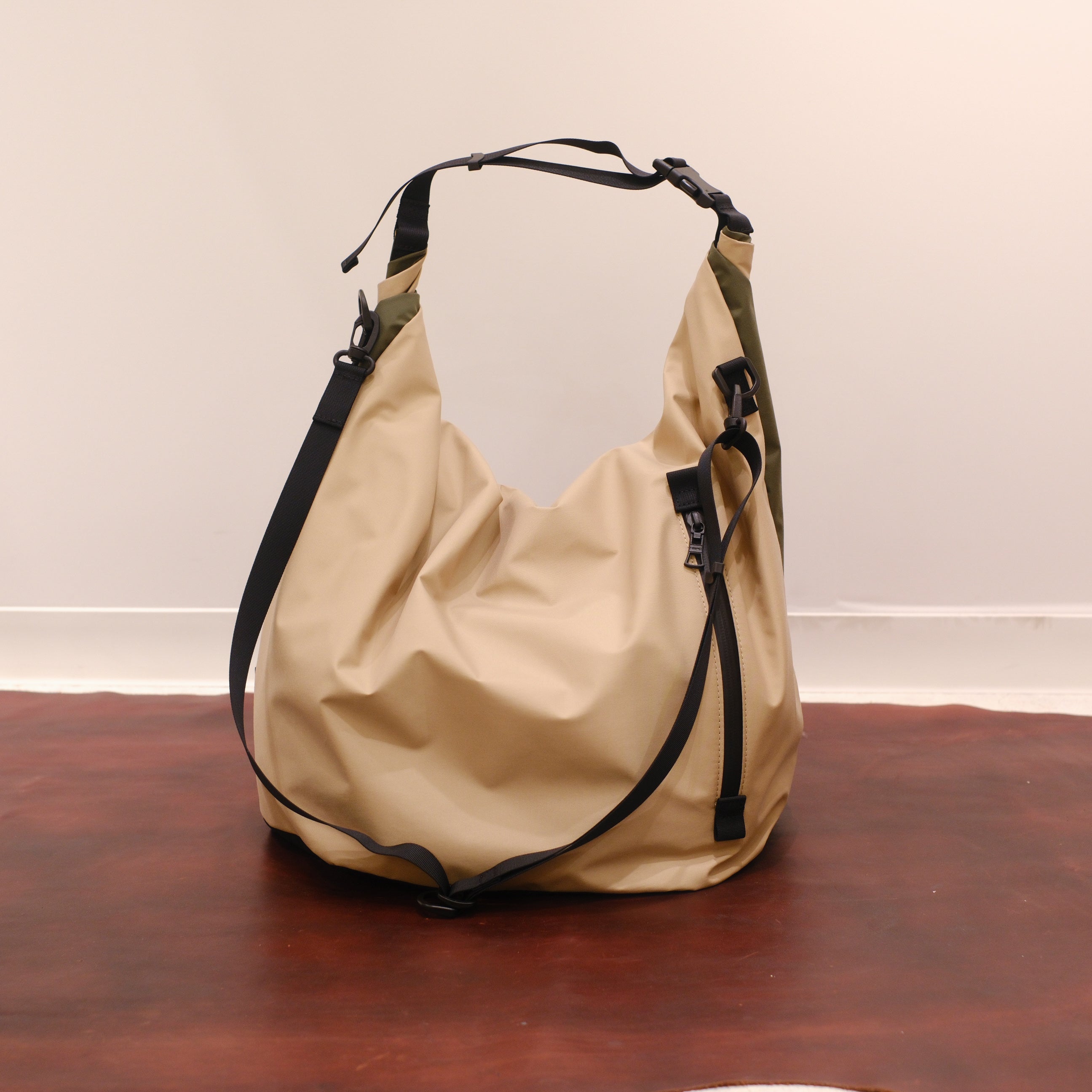 Masterpiece Masterpiece Hot Spring Bag 43440K Medium