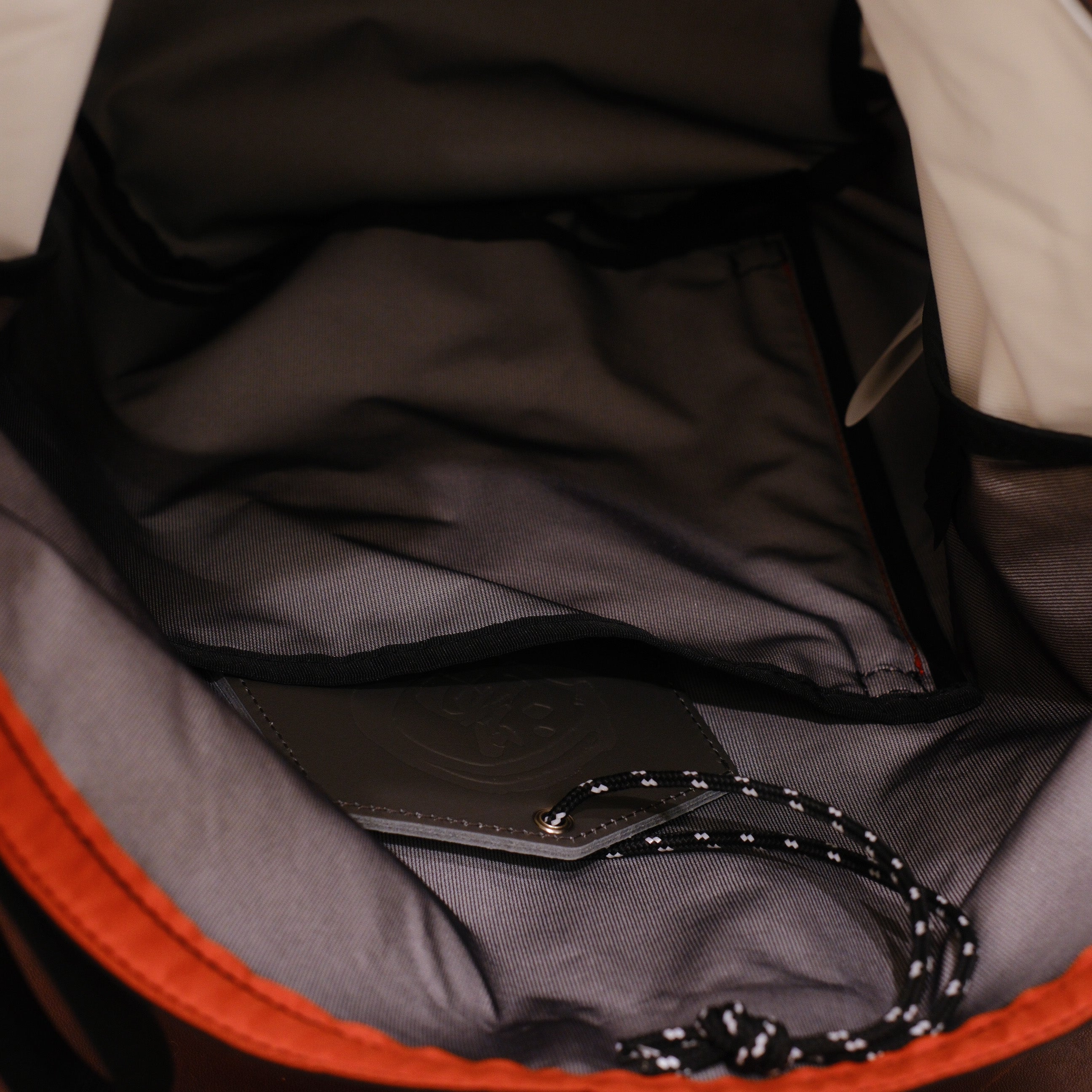 Masterpiece Masterpiece Hot Spring Bag 43441K Small
