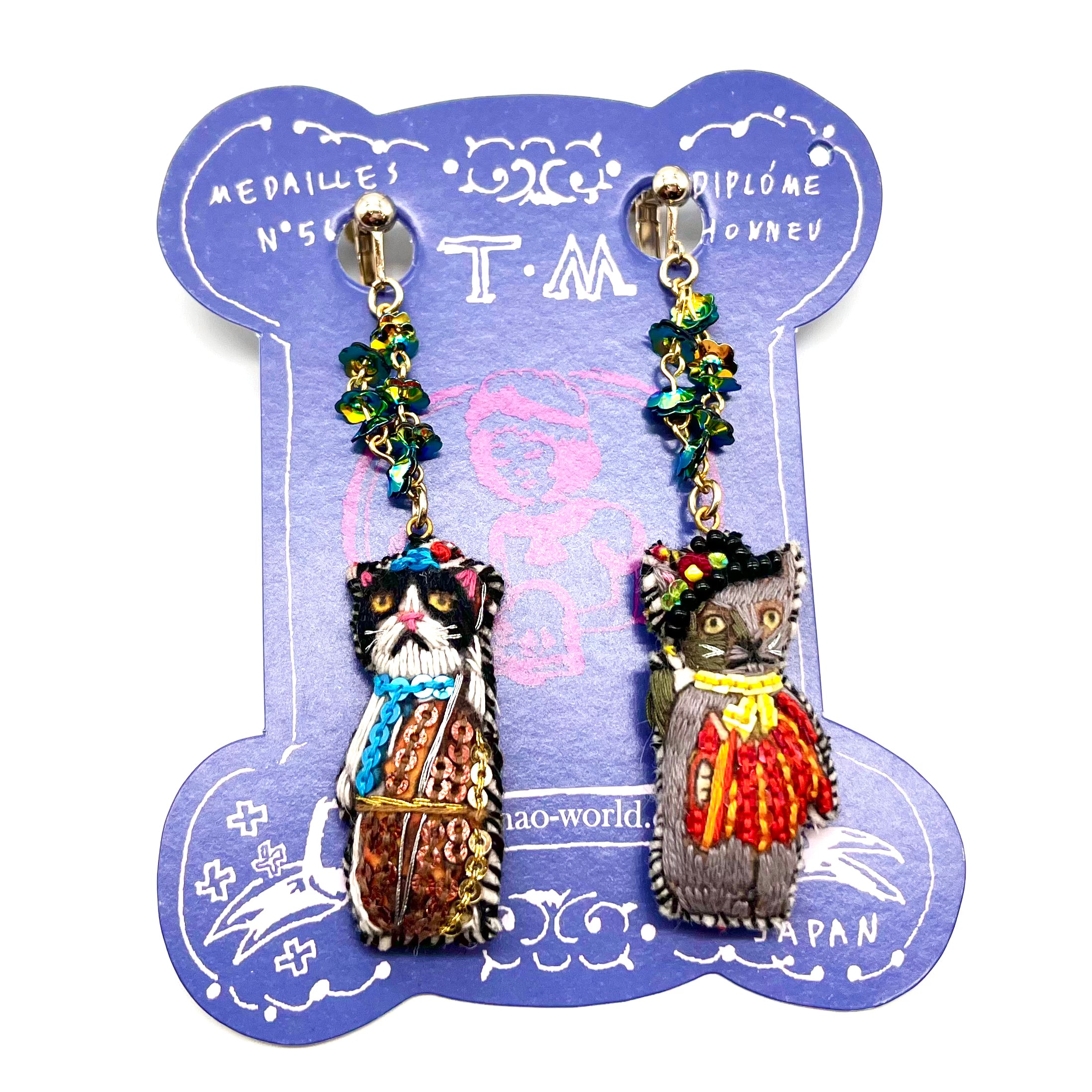 tamao world embroidered earrings A