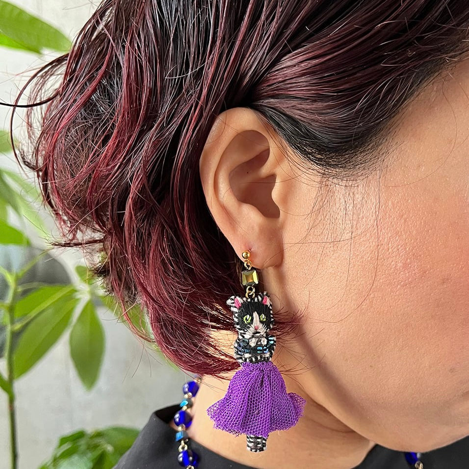 tamao world embroidered earrings A