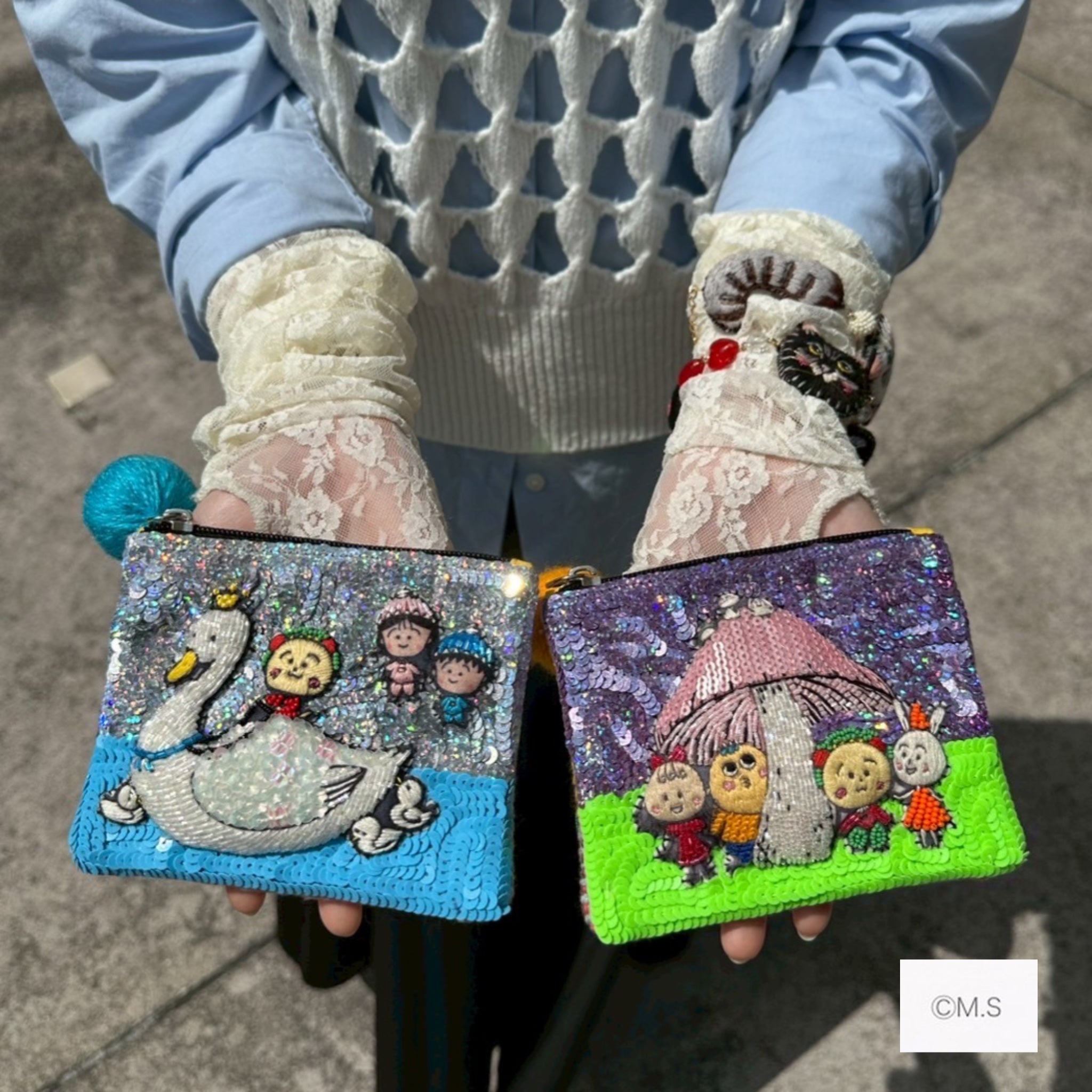 tamao world sequin embroidered pouch Cojicoji